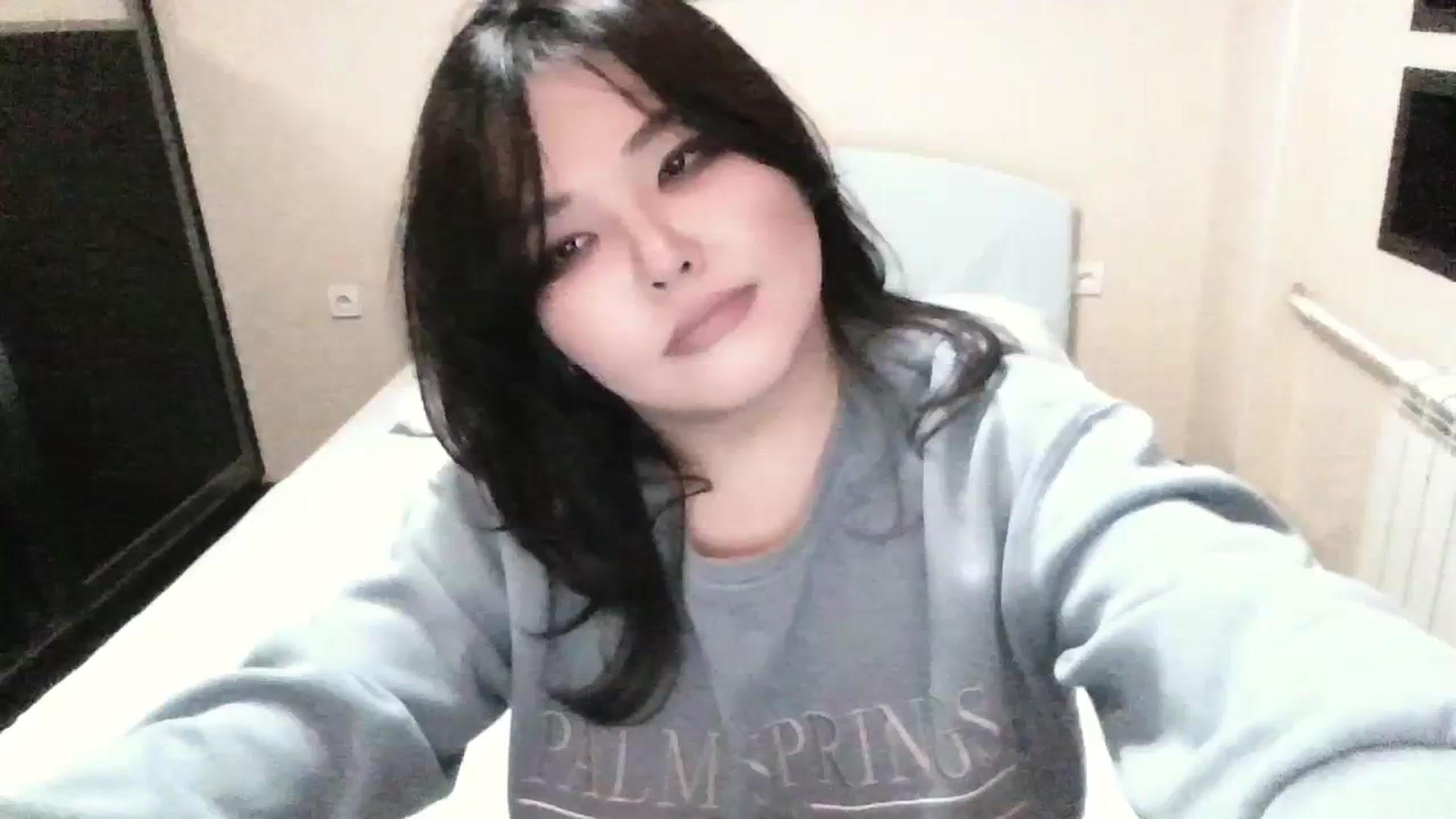 Gallery image thumbnail from AmaiSan's myfreecams stream on, 10/28/2023, 20:42 image 11 of 20