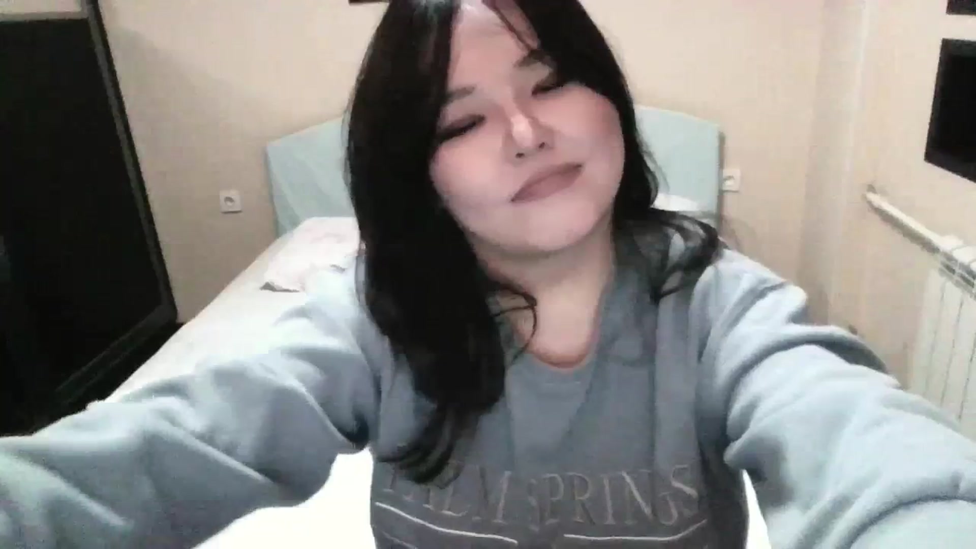Gallery image thumbnail from AmaiSan's myfreecams stream on, 10/28/2023, 20:42 image 12 of 20