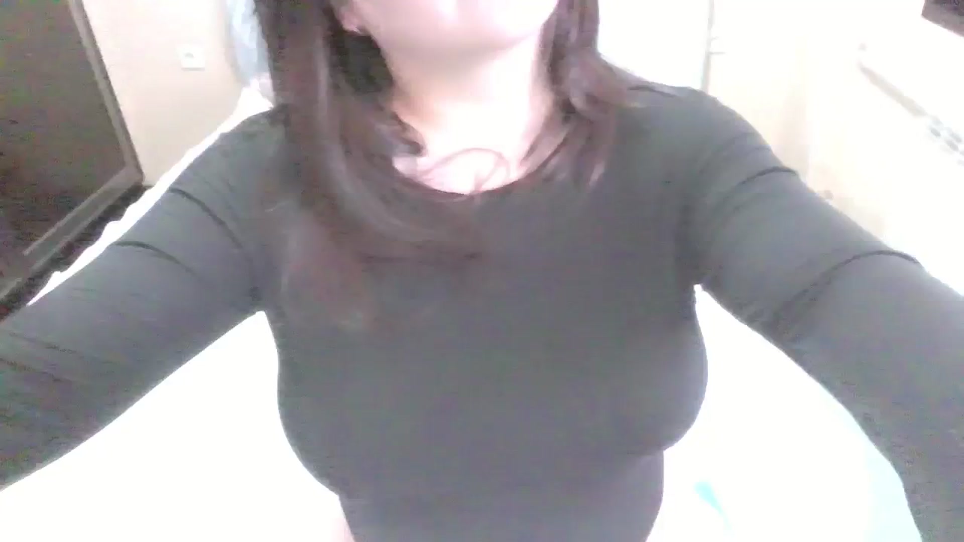 Gallery image thumbnail from AmaiSan's myfreecams stream on, 11/01/2023, 06:28 image 18 of 20