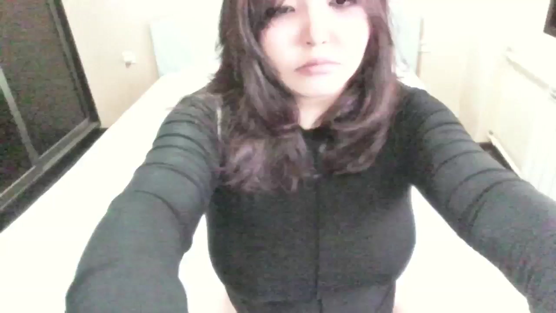 Gallery image thumbnail from AmaiSan's myfreecams stream on, 11/03/2023, 07:00 image 10 of 20
