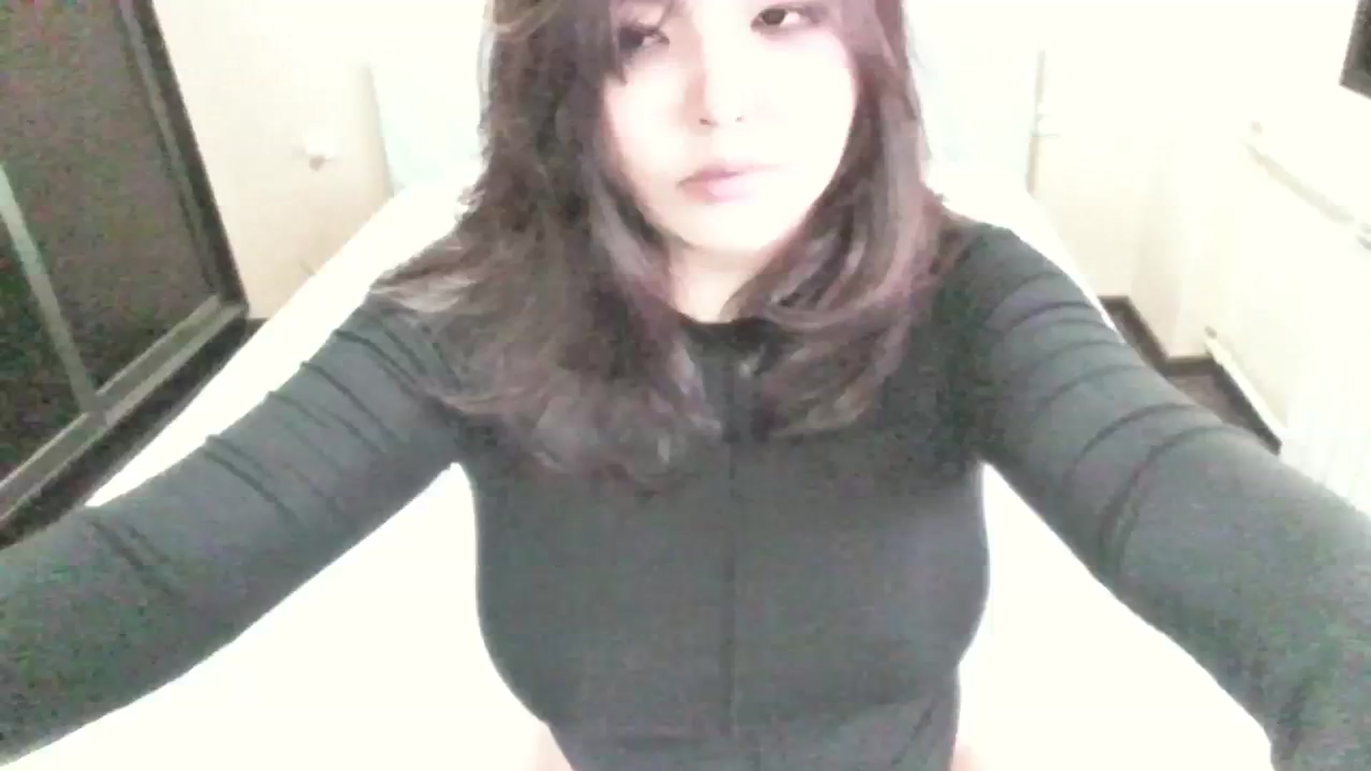 Gallery image thumbnail from AmaiSan's myfreecams stream on, 11/03/2023, 07:00 image 8 of 20