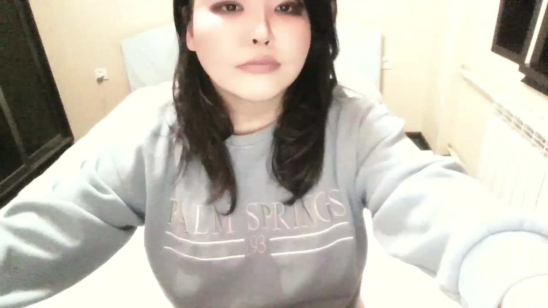 Gallery image thumbnail from AmaiSan's myfreecams stream on, 11/04/2023, 14:13 image 4 of 20