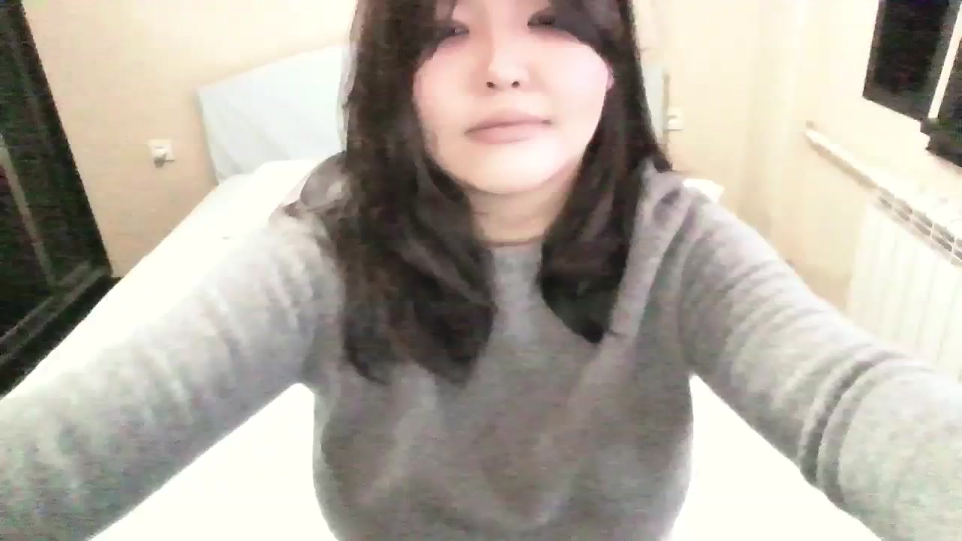 Gallery image thumbnail from AmaiSan's myfreecams stream on, 11/05/2023, 09:39 image 12 of 20