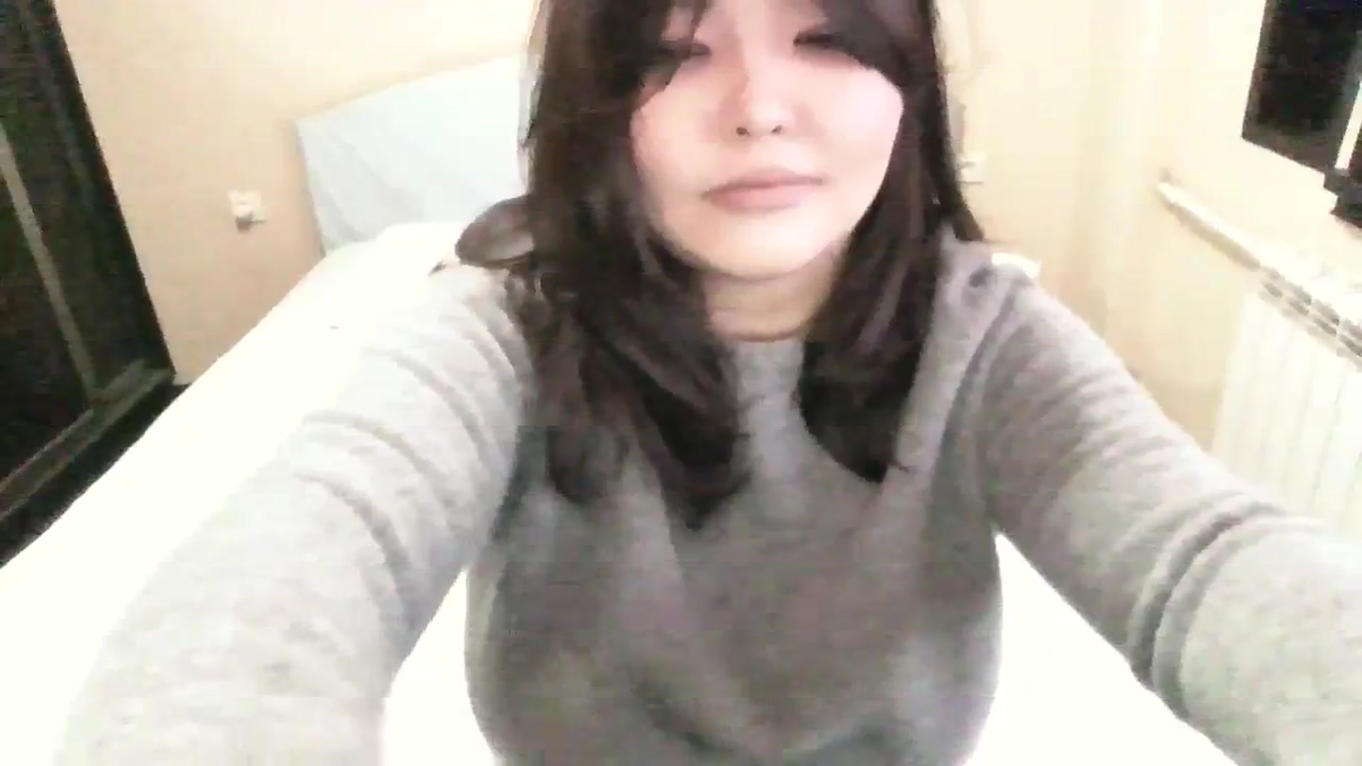 Gallery image thumbnail from AmaiSan's myfreecams stream on, 11/05/2023, 09:39 image 13 of 20