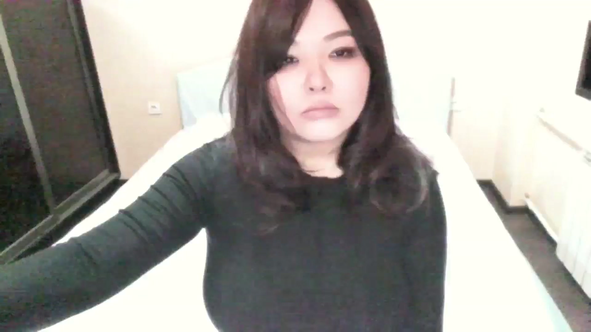Gallery image thumbnail from AmaiSan's myfreecams stream on, 11/08/2023, 19:40 image 10 of 20