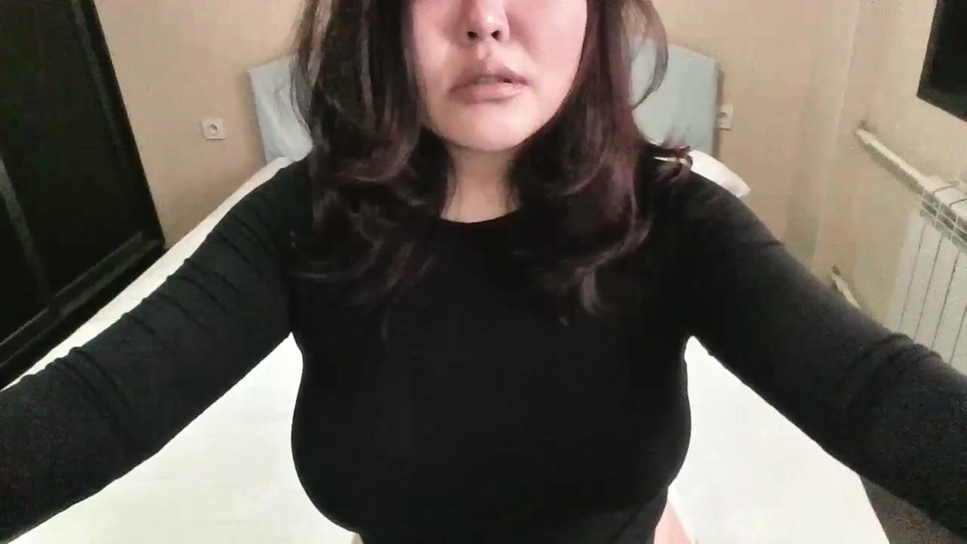 Gallery image thumbnail from AmaiSan's myfreecams stream on, 11/13/2023, 05:55 image 11 of 20