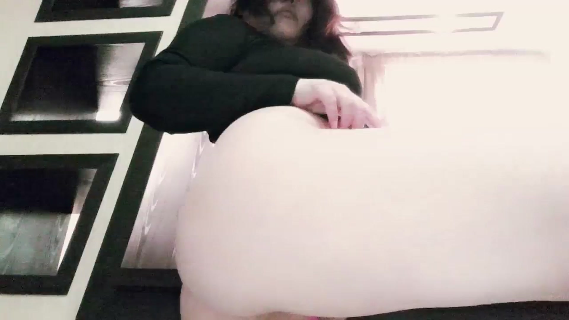 Gallery image thumbnail from AmaiSan's myfreecams stream on, 11/13/2023, 05:55 image 9 of 20