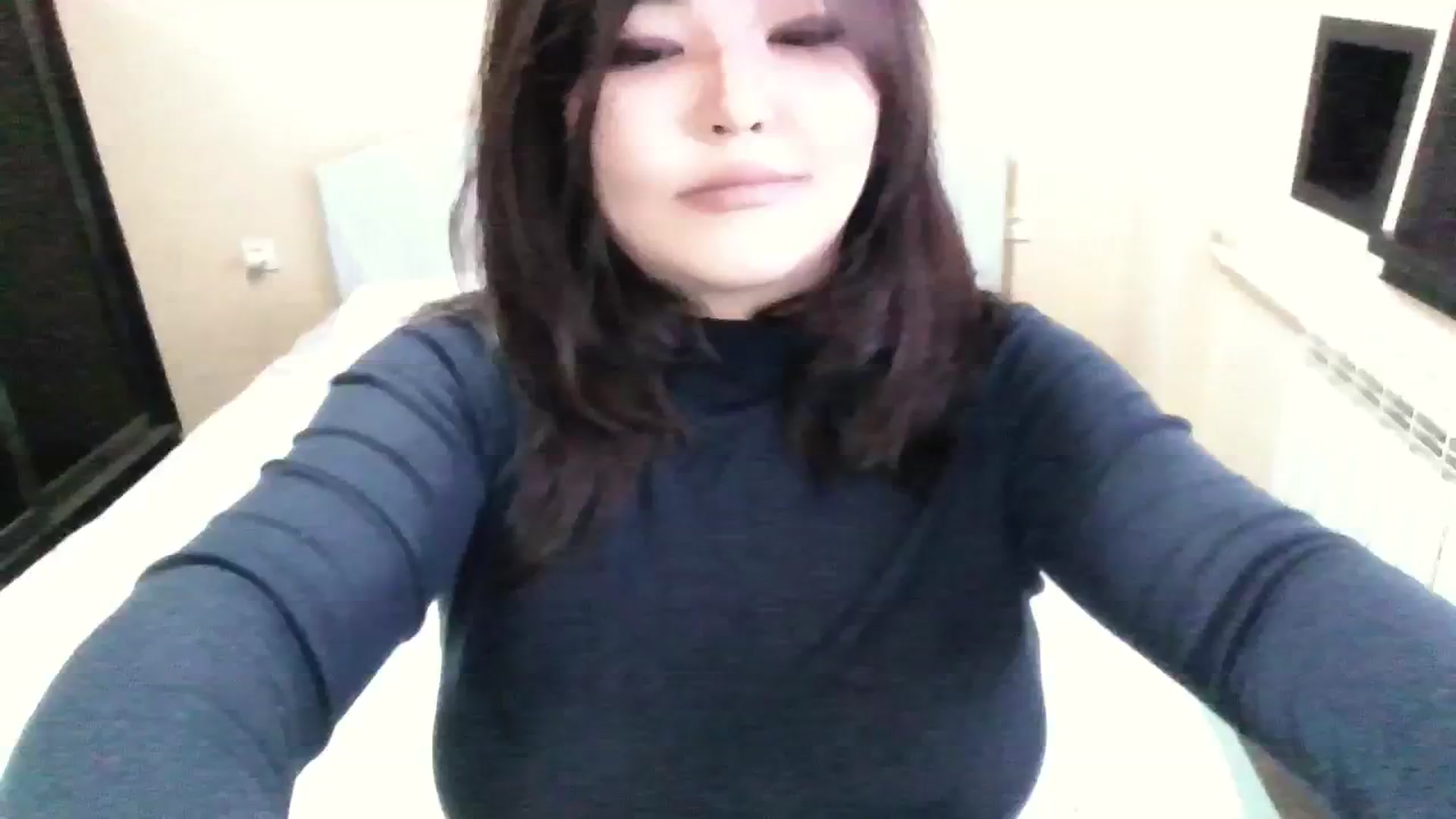 Gallery image thumbnail from AmaiSan's myfreecams stream on, 11/16/2023, 07:25 image 19 of 20