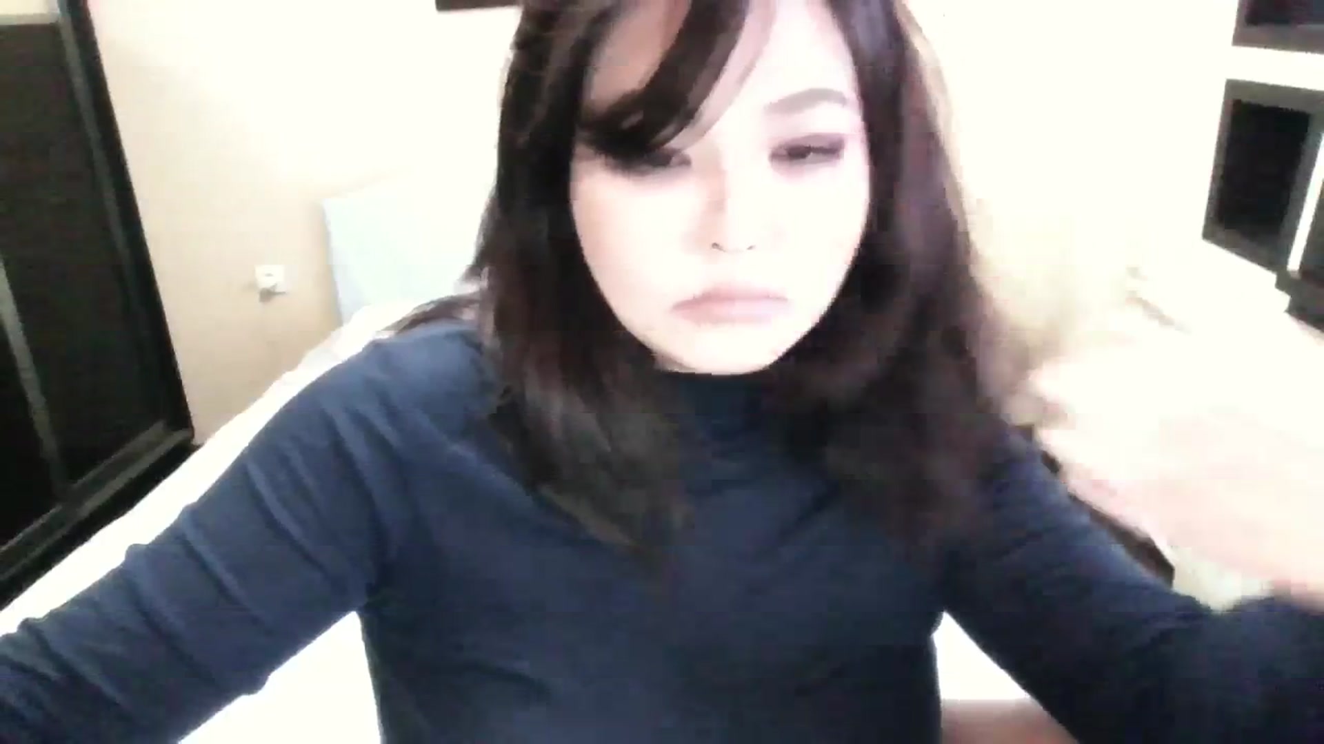 Gallery image thumbnail from AmaiSan's myfreecams stream on, 11/16/2023, 07:25 image 7 of 20
