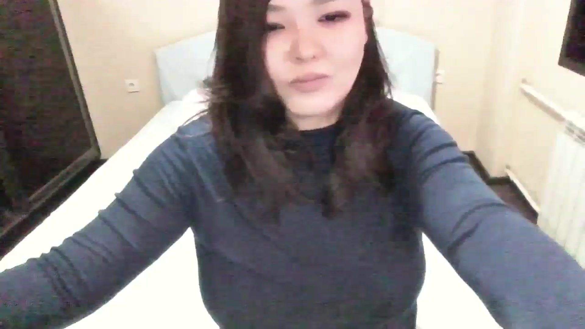 Gallery image thumbnail from AmaiSan's myfreecams stream on, 11/19/2023, 07:56 image 10 of 20