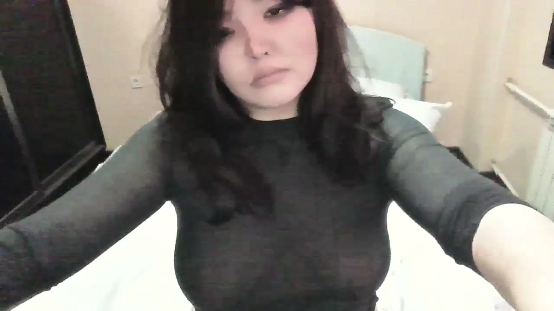 Gallery image thumbnail from AmaiSan's myfreecams stream on, 11/22/2023, 07:36 image 3 of 20