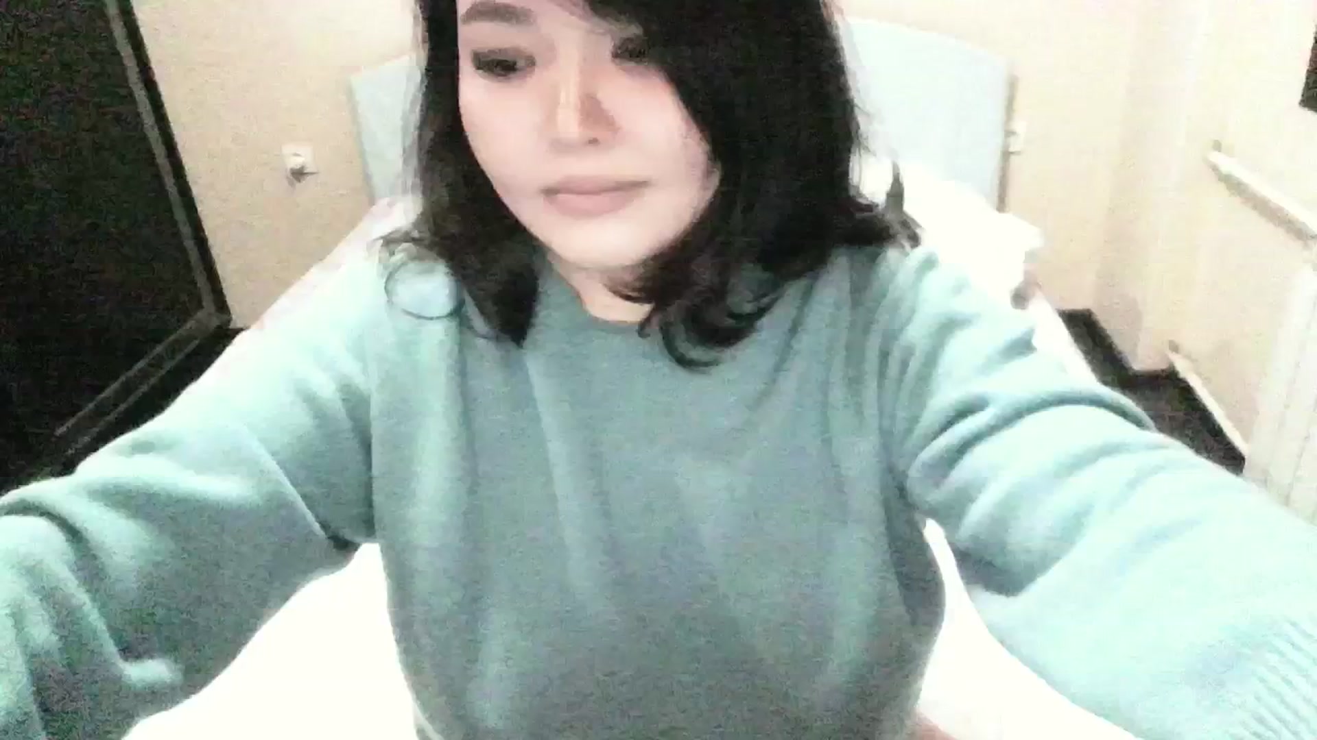 Gallery image thumbnail from AmaiSan's myfreecams stream on, 11/23/2023, 17:36 image 1 of 20