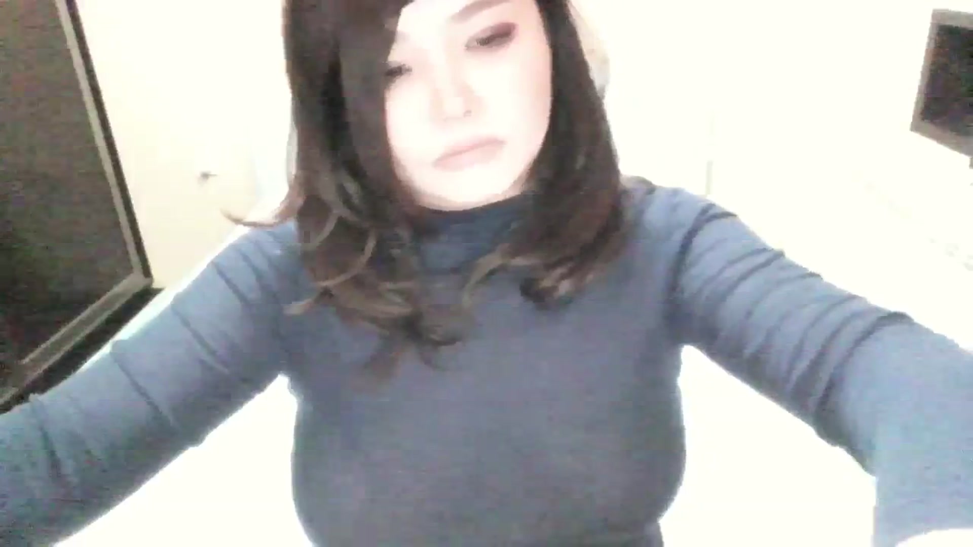Gallery image thumbnail from AmaiSan's myfreecams stream on, 11/23/2023, 18:58 image 17 of 20