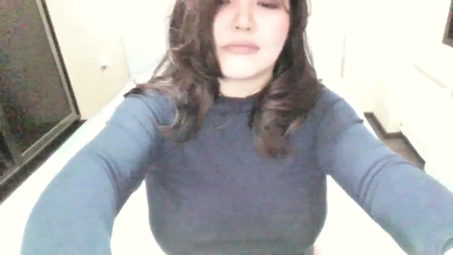 Gallery image thumbnail from AmaiSan's myfreecams stream on, 11/23/2023, 20:15 image 7 of 20