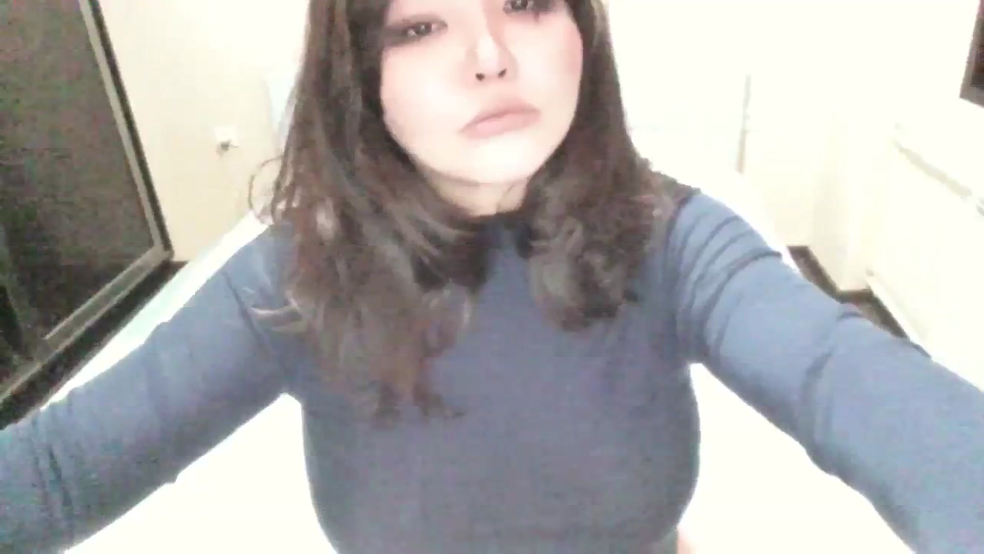 Gallery image thumbnail from AmaiSan's myfreecams stream on, 11/23/2023, 20:15 image 3 of 20