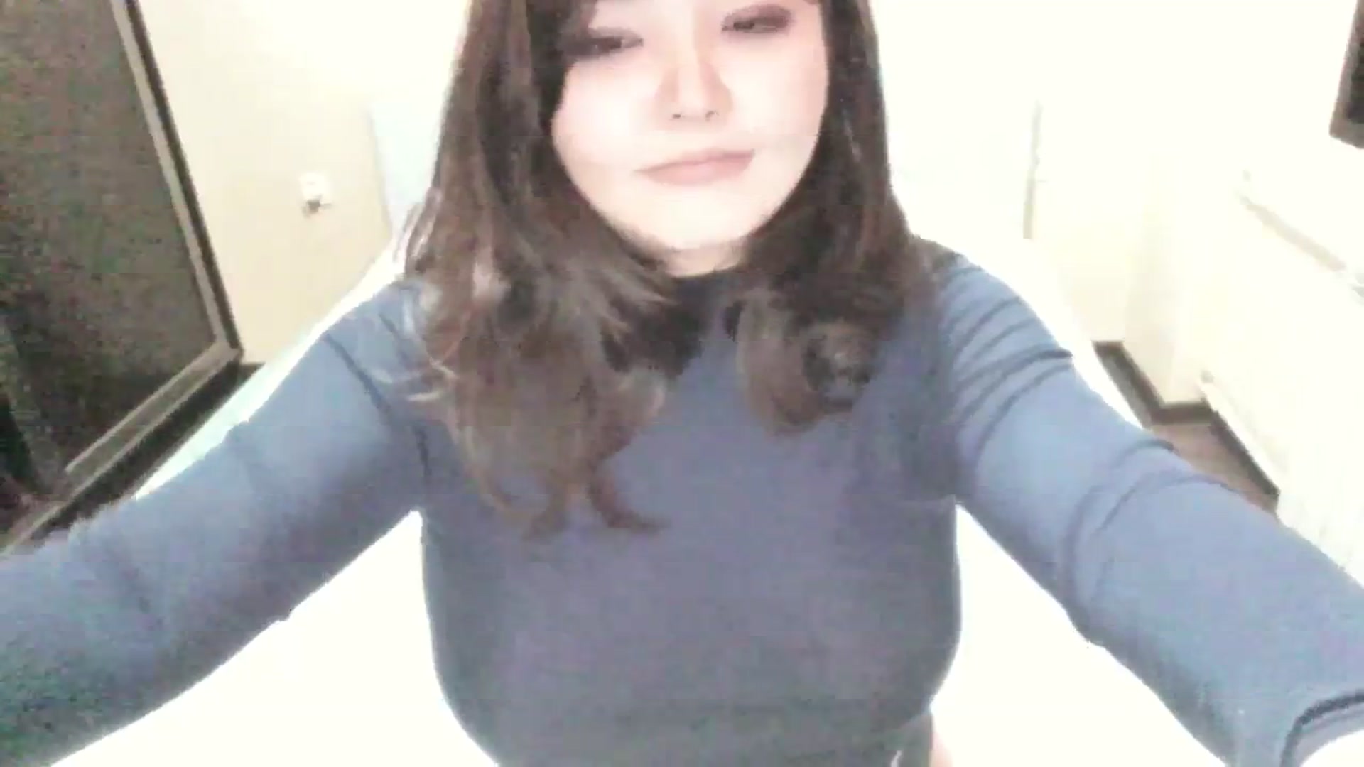 Gallery image thumbnail from AmaiSan's myfreecams stream on, 11/23/2023, 20:15 image 4 of 20
