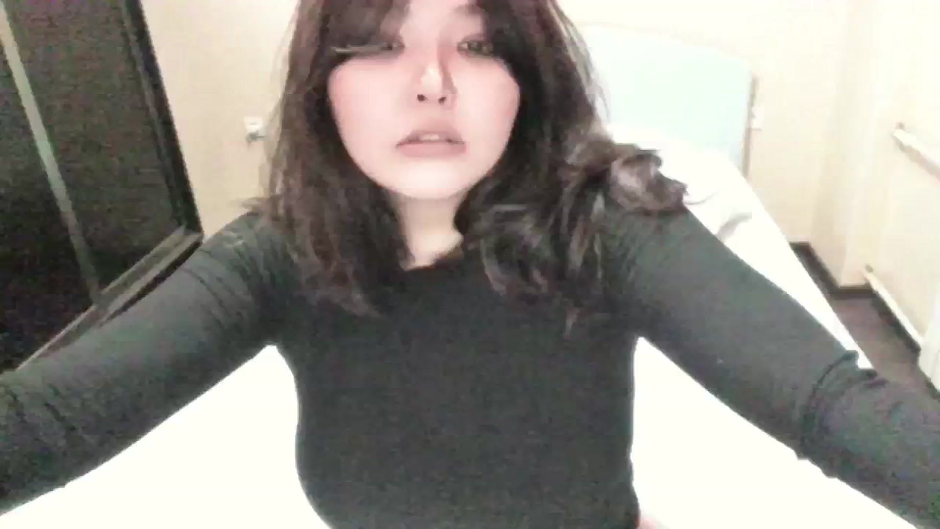 Gallery image thumbnail from AmaiSan's myfreecams stream on, 11/26/2023, 15:33 image 11 of 20