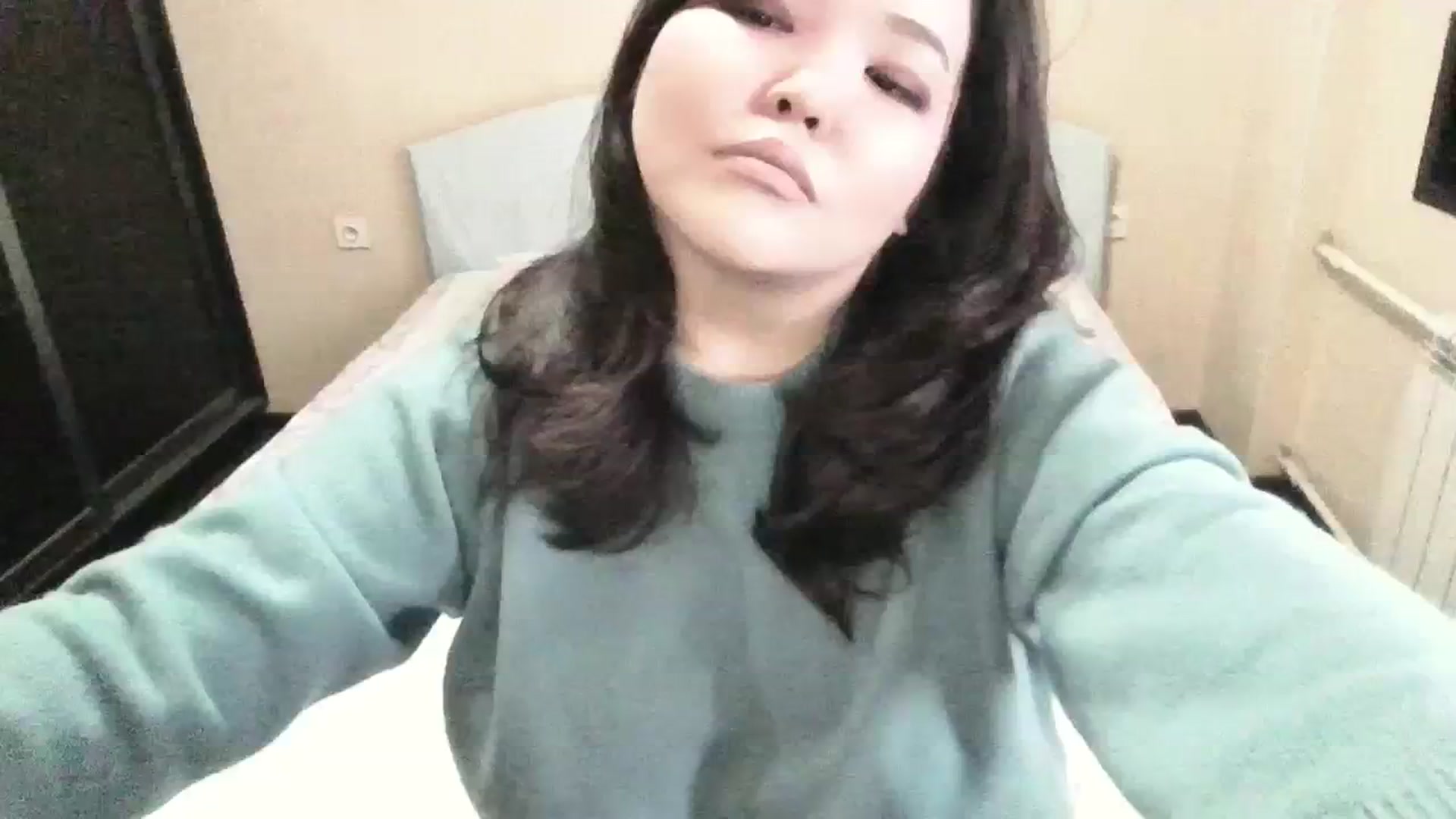 Gallery image thumbnail from AmaiSan's myfreecams stream on, 11/29/2023, 06:42 image 7 of 20