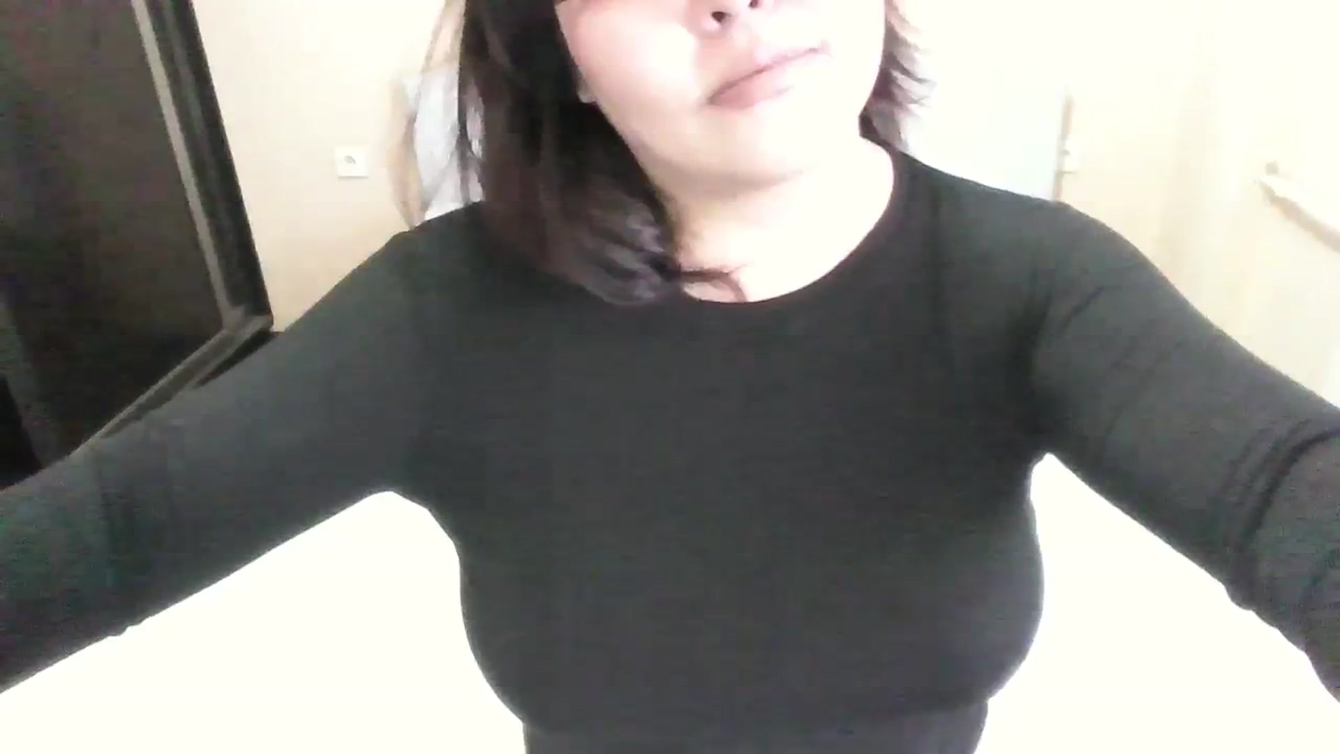 Gallery image thumbnail from AmaiSan's myfreecams stream on, 11/29/2023, 07:20 image 6 of 20
