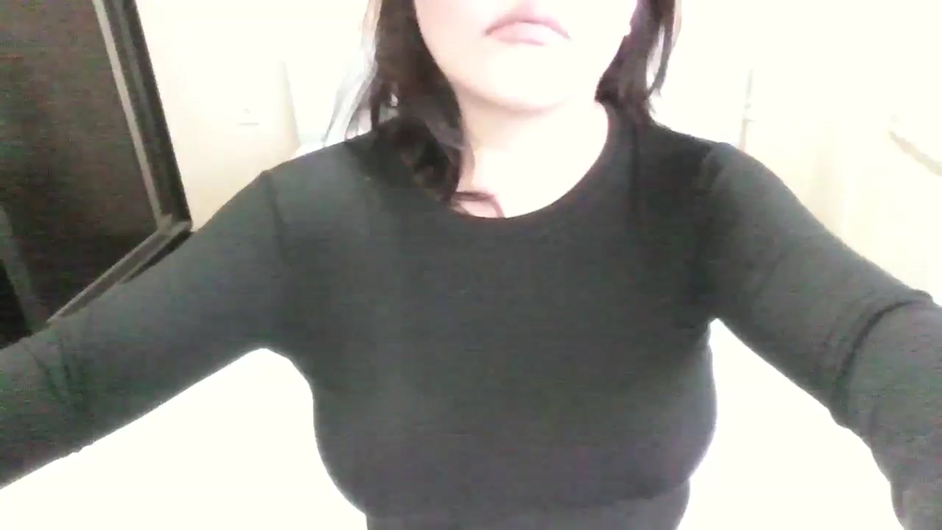 Gallery image thumbnail from AmaiSan's myfreecams stream on, 11/29/2023, 07:20 image 8 of 20