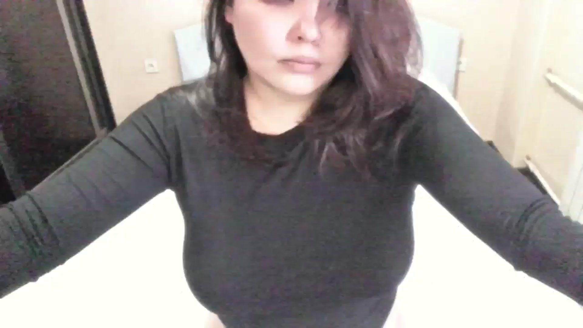 Gallery image thumbnail from AmaiSan's myfreecams stream on, 11/29/2023, 07:55 image 10 of 20