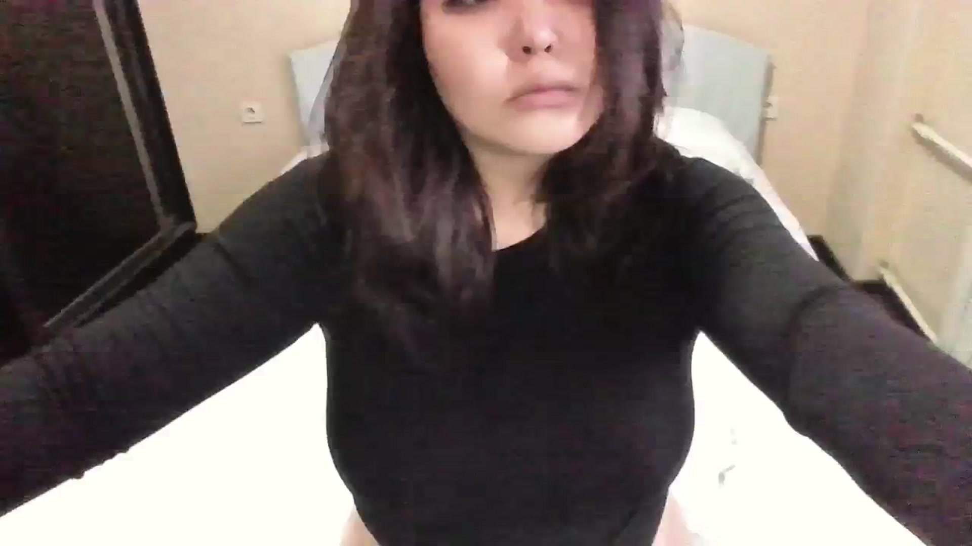Gallery image thumbnail from AmaiSan's myfreecams stream on, 11/29/2023, 07:55 image 11 of 20