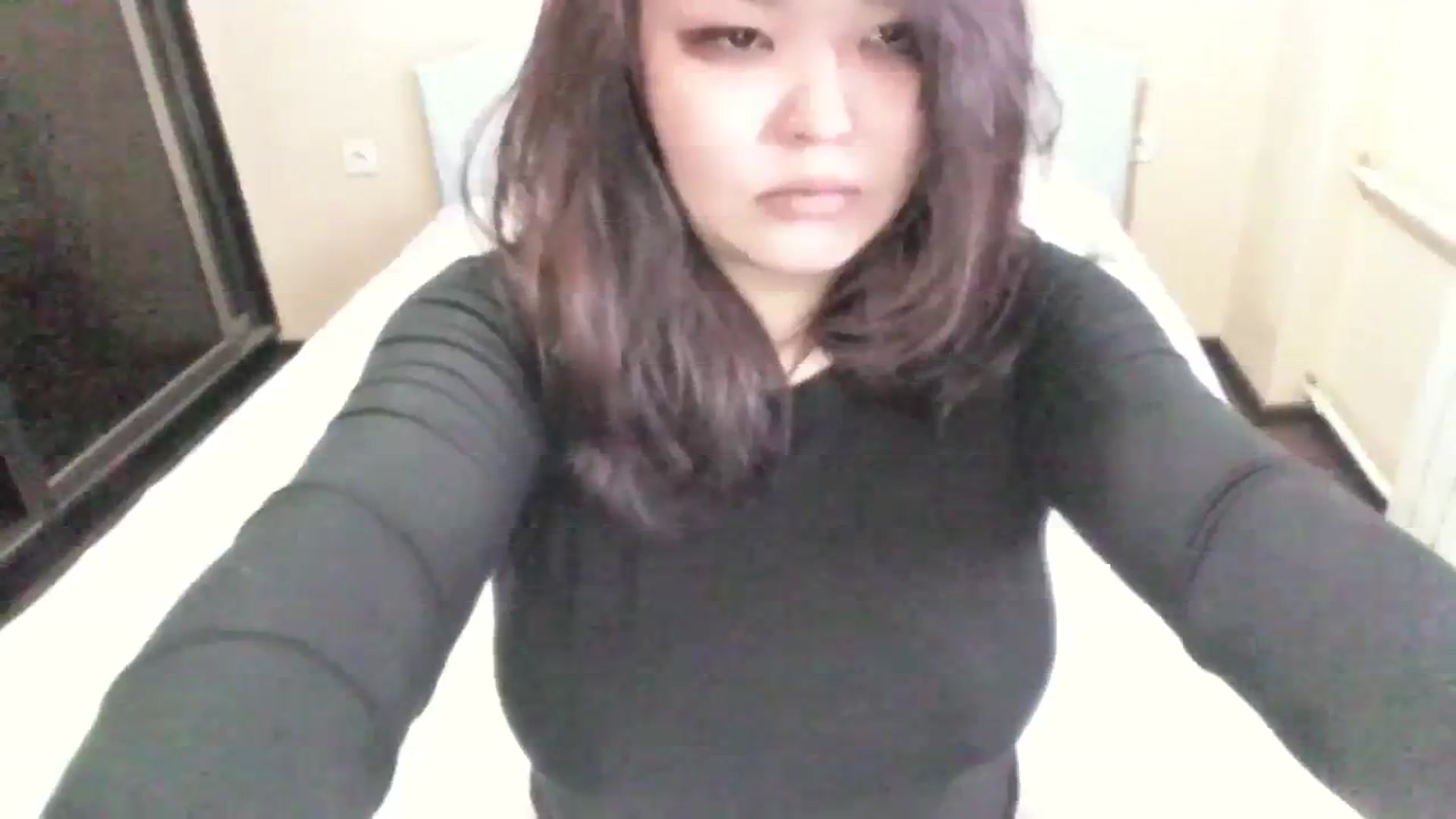 Gallery image thumbnail from AmaiSan's myfreecams stream on, 11/29/2023, 07:55 image 12 of 20