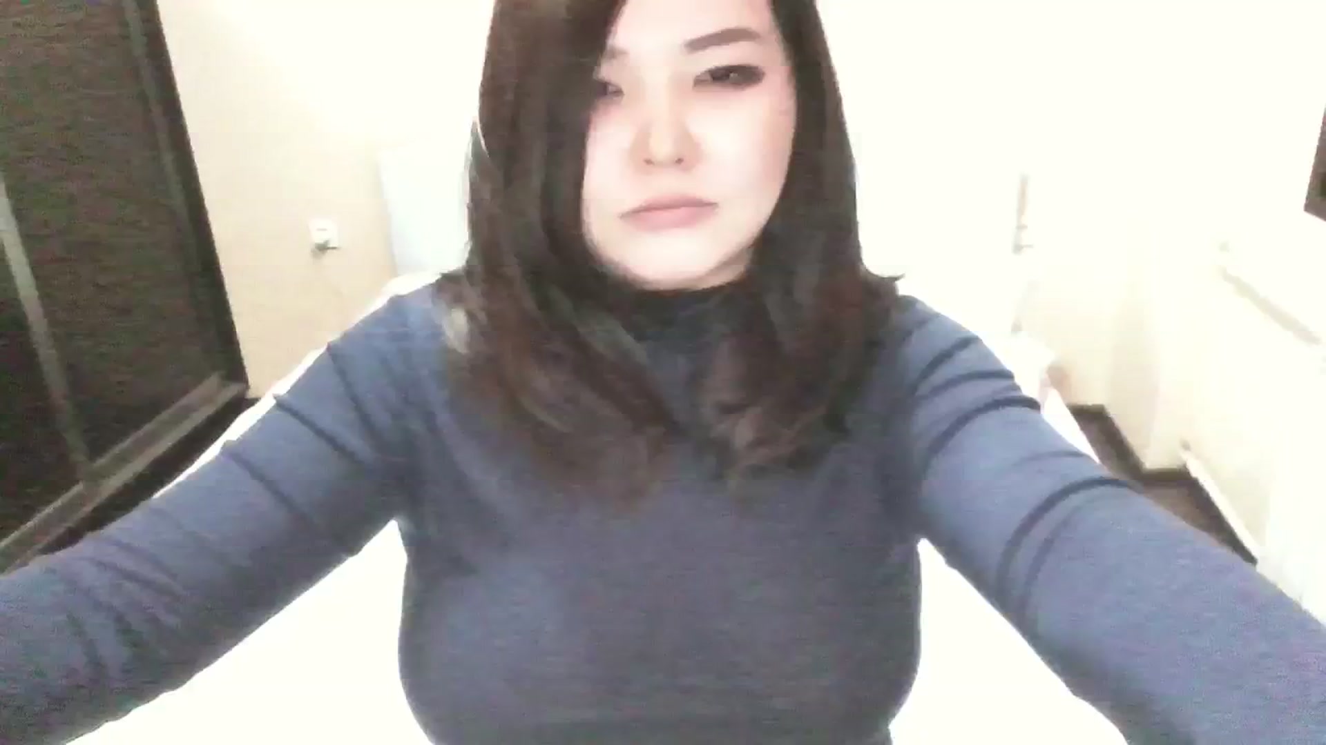 Gallery image thumbnail from AmaiSan's myfreecams stream on, 11/30/2023, 17:14 image 2 of 20