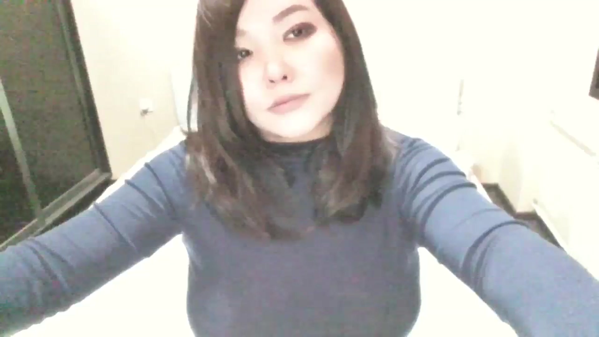 Gallery image thumbnail from AmaiSan's myfreecams stream on, 11/30/2023, 17:14 image 3 of 20