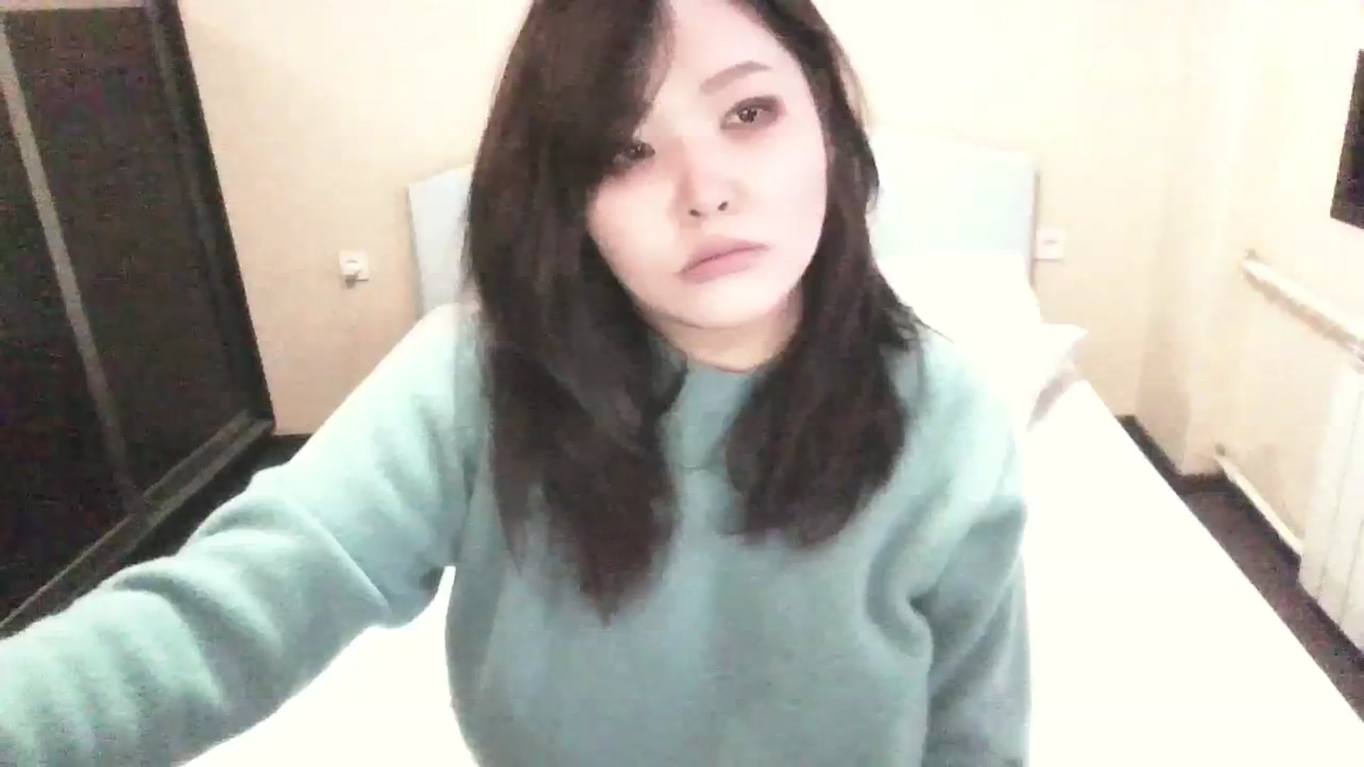 Gallery image thumbnail from AmaiSan's myfreecams stream on, 12/25/2023, 08:35 image 9 of 20