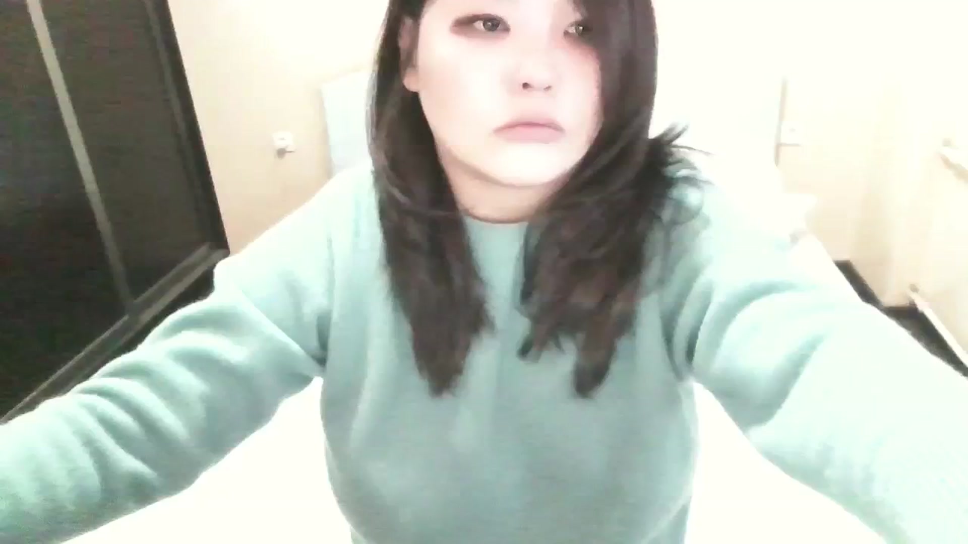 Gallery image thumbnail from AmaiSan's myfreecams stream on, 12/25/2023, 09:27 image 17 of 20