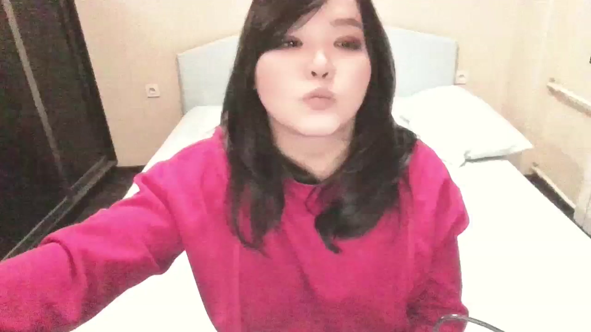 Gallery image thumbnail from AmaiSan's myfreecams stream on, 01/01/2024, 20:16 image 6 of 20