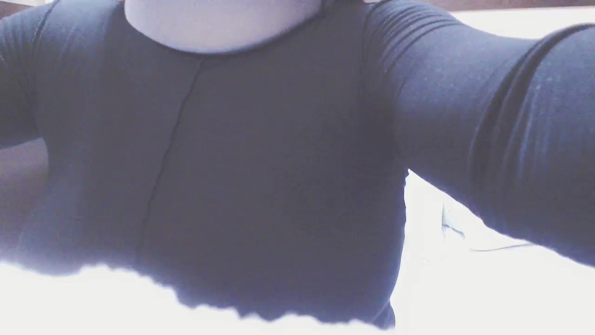 Gallery image thumbnail from AmaiSan's myfreecams stream on, 01/07/2024, 20:49 image 17 of 20