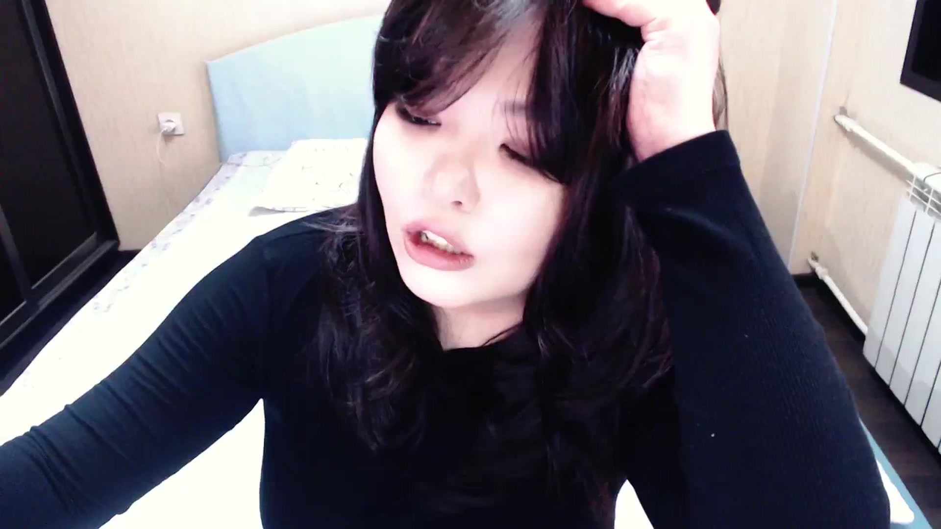 Gallery image thumbnail from AmaiSan's myfreecams stream on, 01/10/2024, 07:58 image 17 of 20