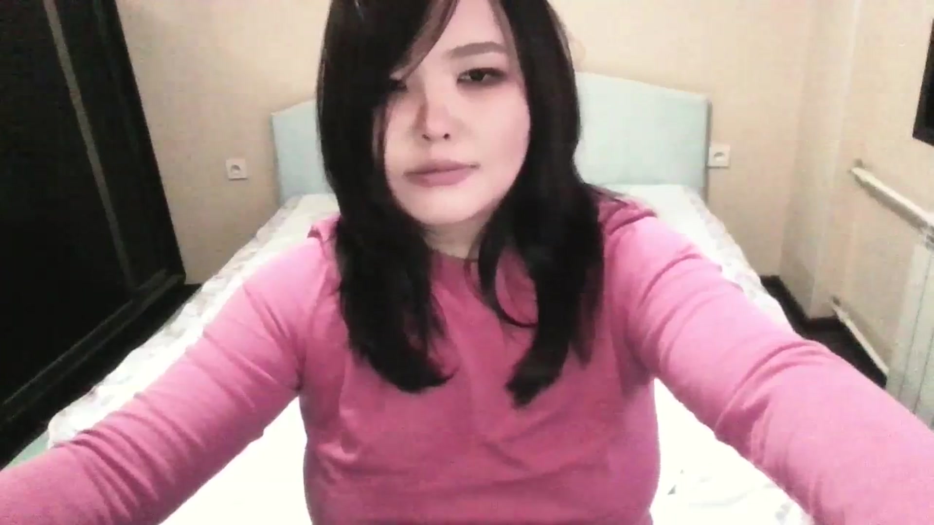Gallery image thumbnail from AmaiSan's myfreecams stream on, 01/14/2024, 10:50 image 13 of 20