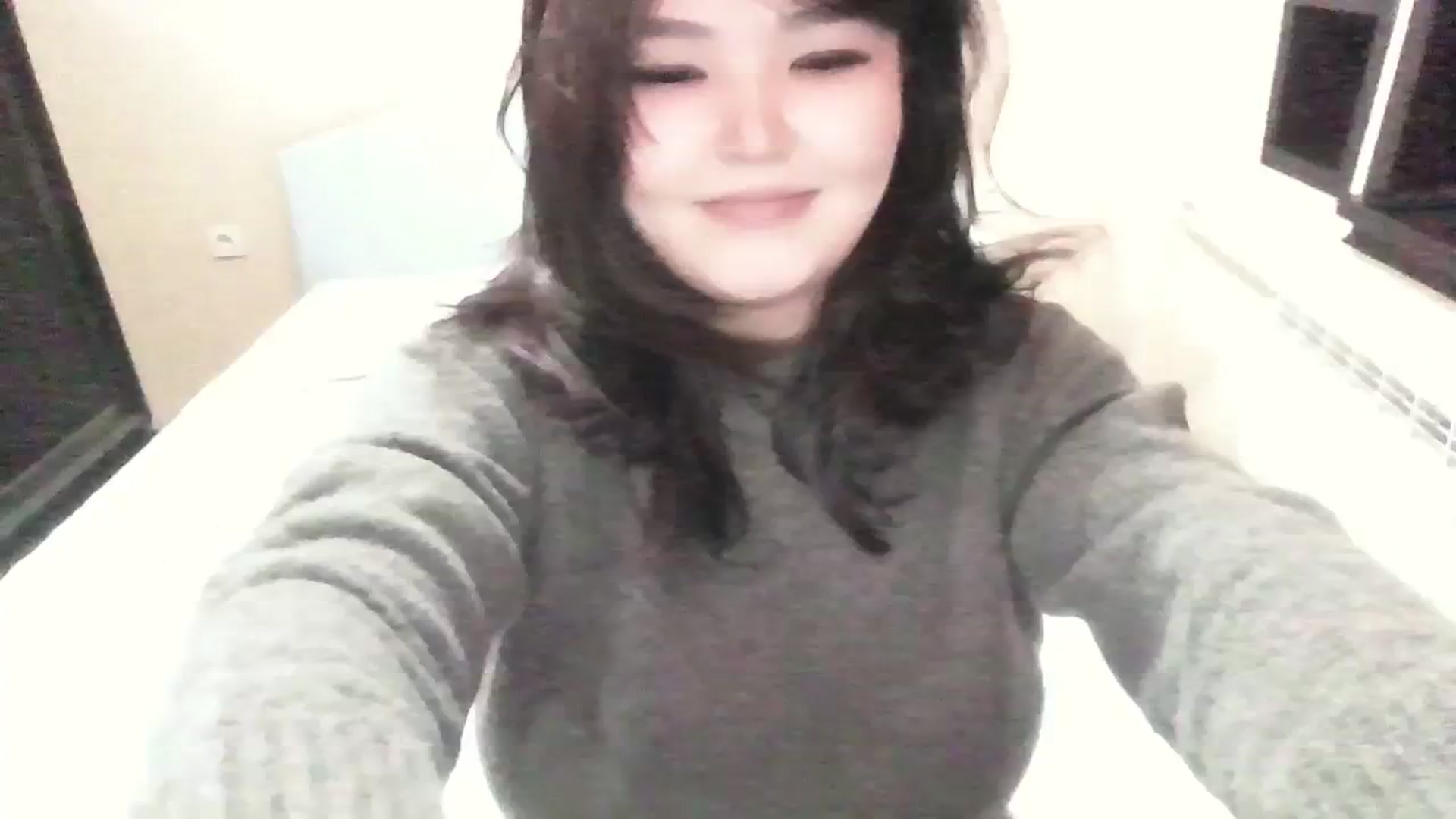 Gallery image thumbnail from AmaiSan's myfreecams stream on, 01/17/2024, 16:19 image 1 of 20