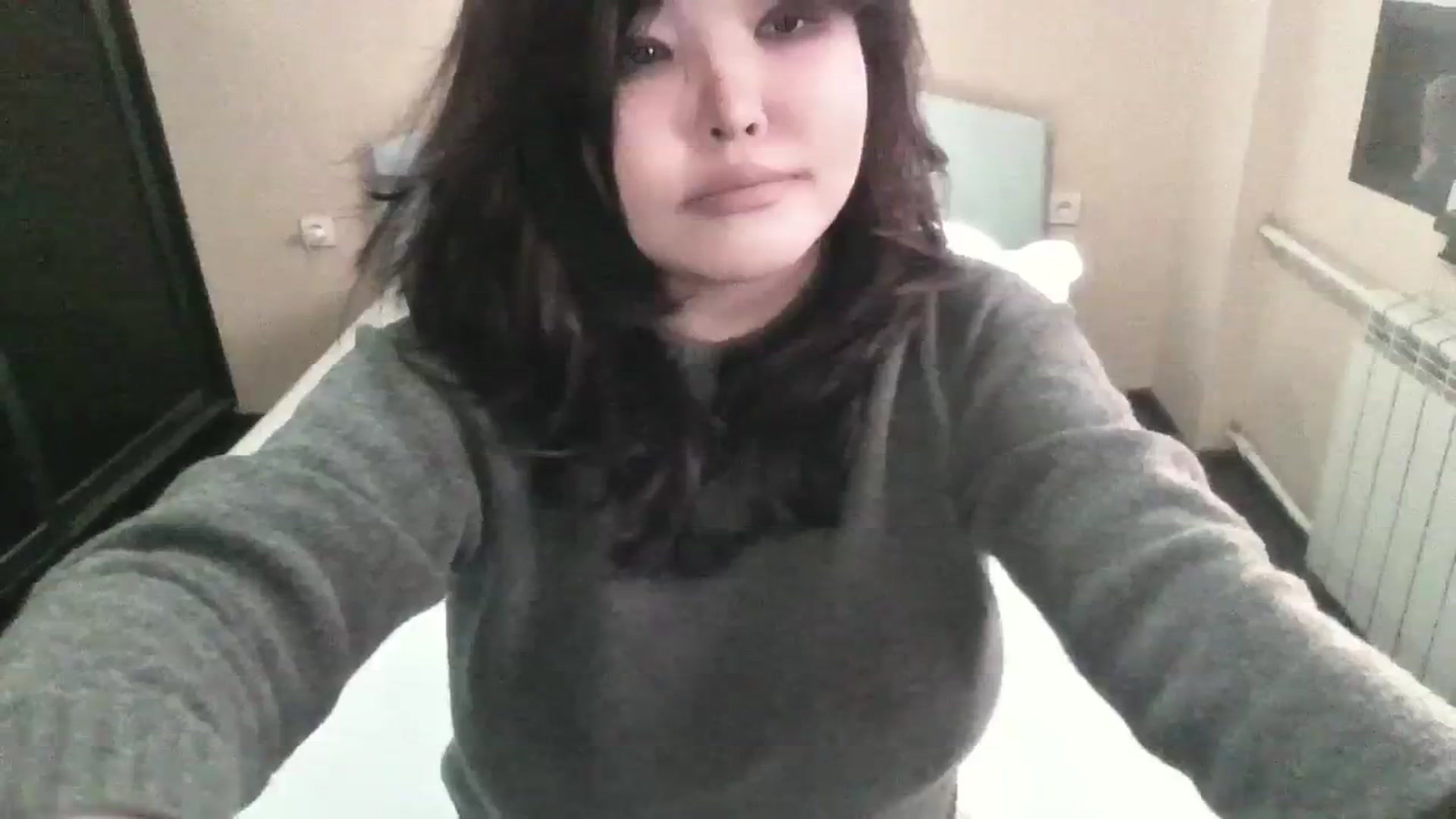 Gallery image thumbnail from AmaiSan's myfreecams stream on, 01/22/2024, 04:25 image 13 of 20