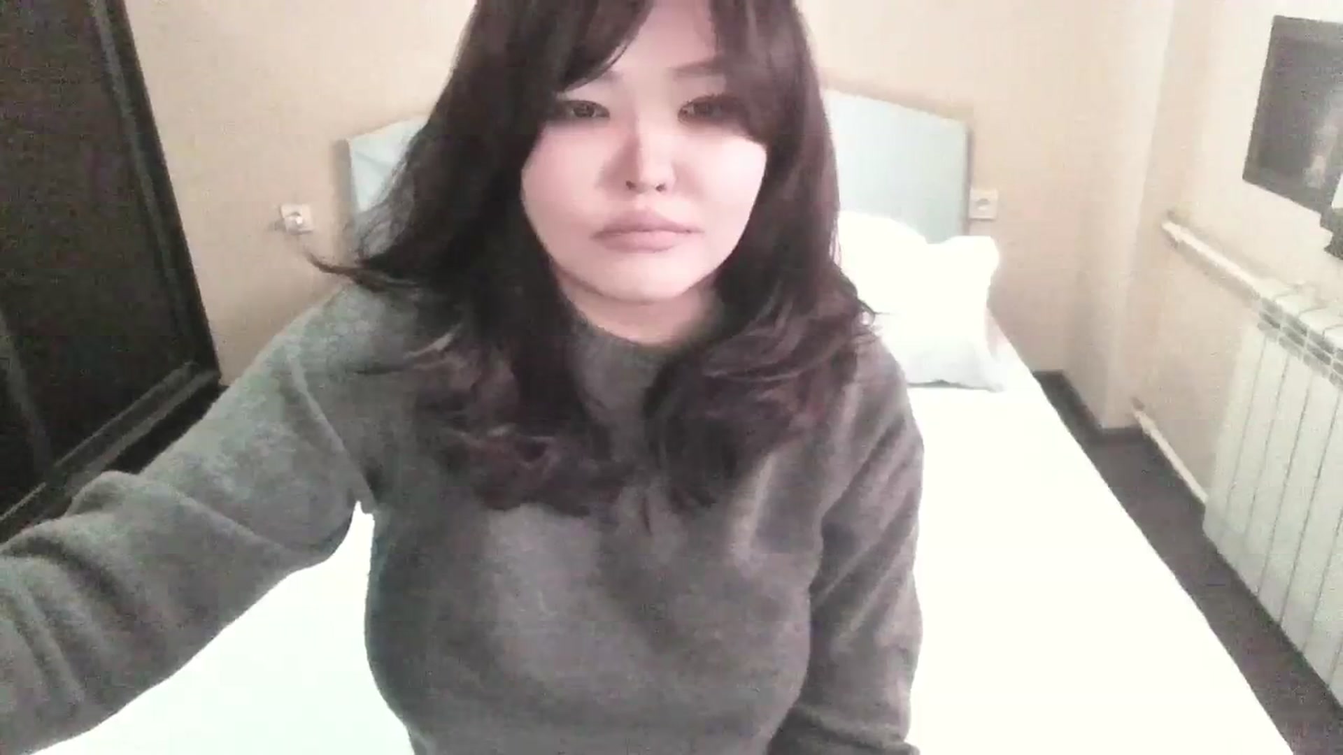 Gallery image thumbnail from AmaiSan's myfreecams stream on, 01/22/2024, 04:25 image 18 of 20