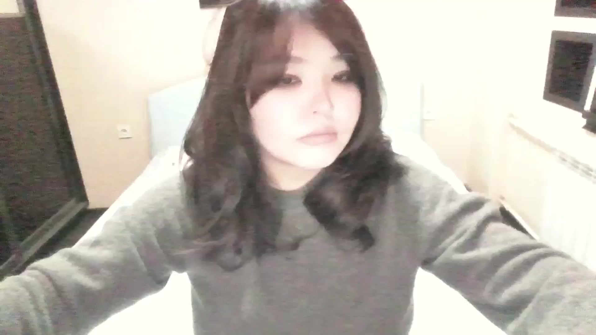 Gallery image thumbnail from AmaiSan's myfreecams stream on, 01/27/2024, 19:50 image 1 of 20