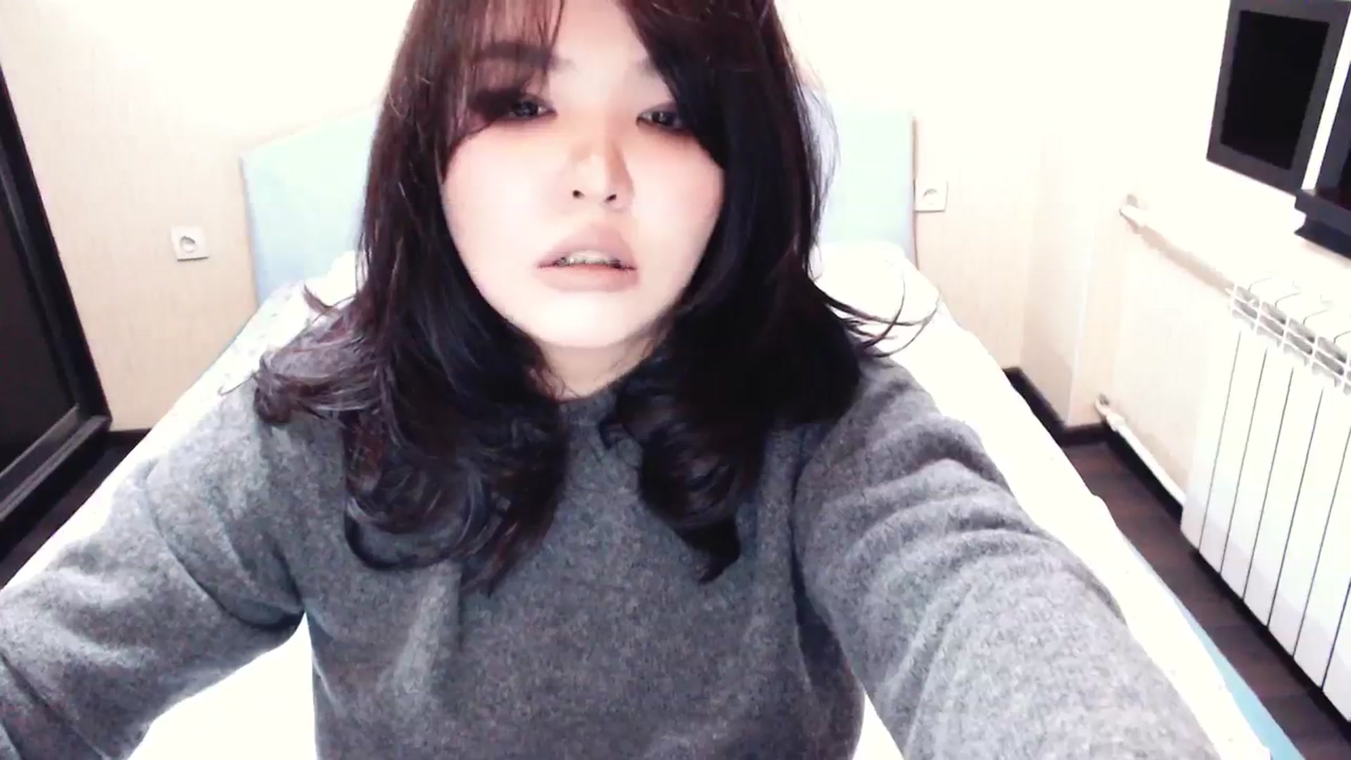 Gallery image thumbnail from AmaiSan's myfreecams stream on, 01/27/2024, 20:10 image 3 of 20