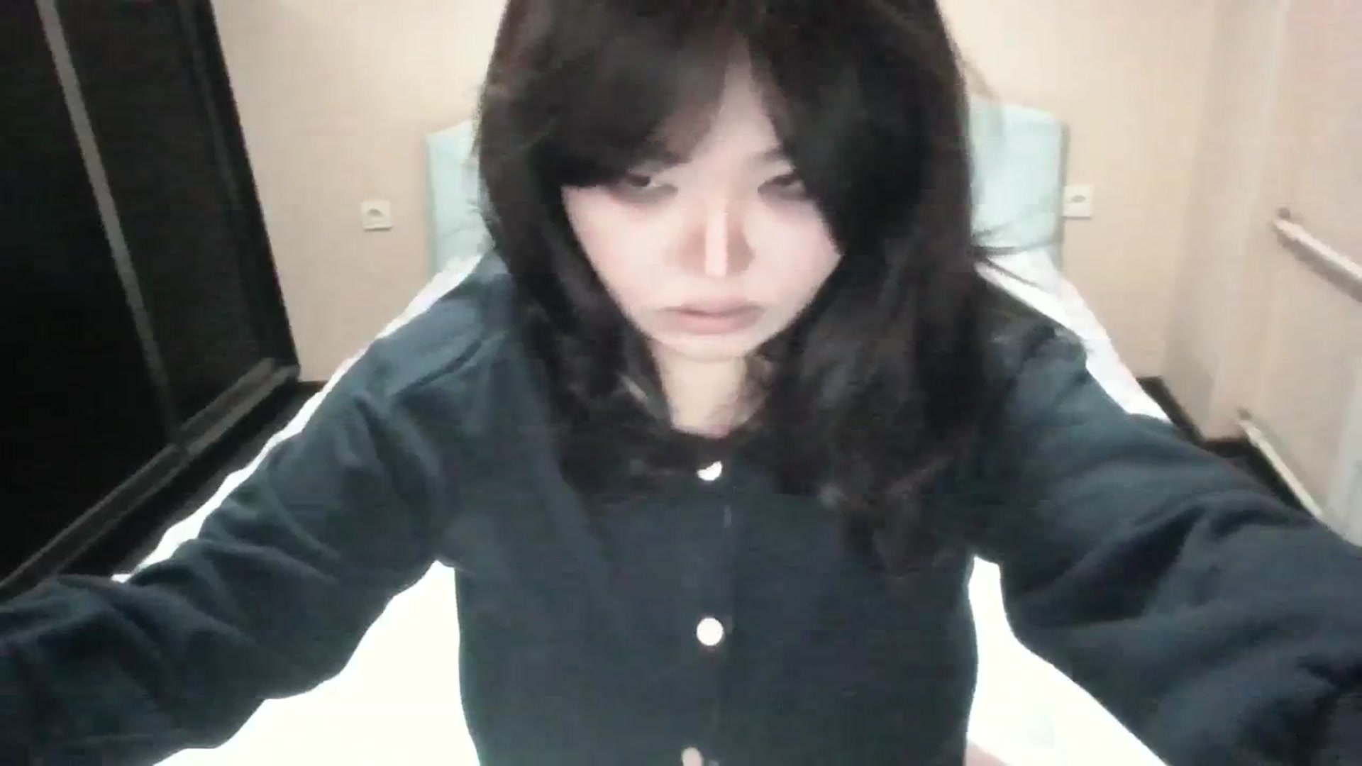 Gallery image thumbnail from AmaiSan's myfreecams stream on, 01/28/2024, 19:46 image 5 of 20