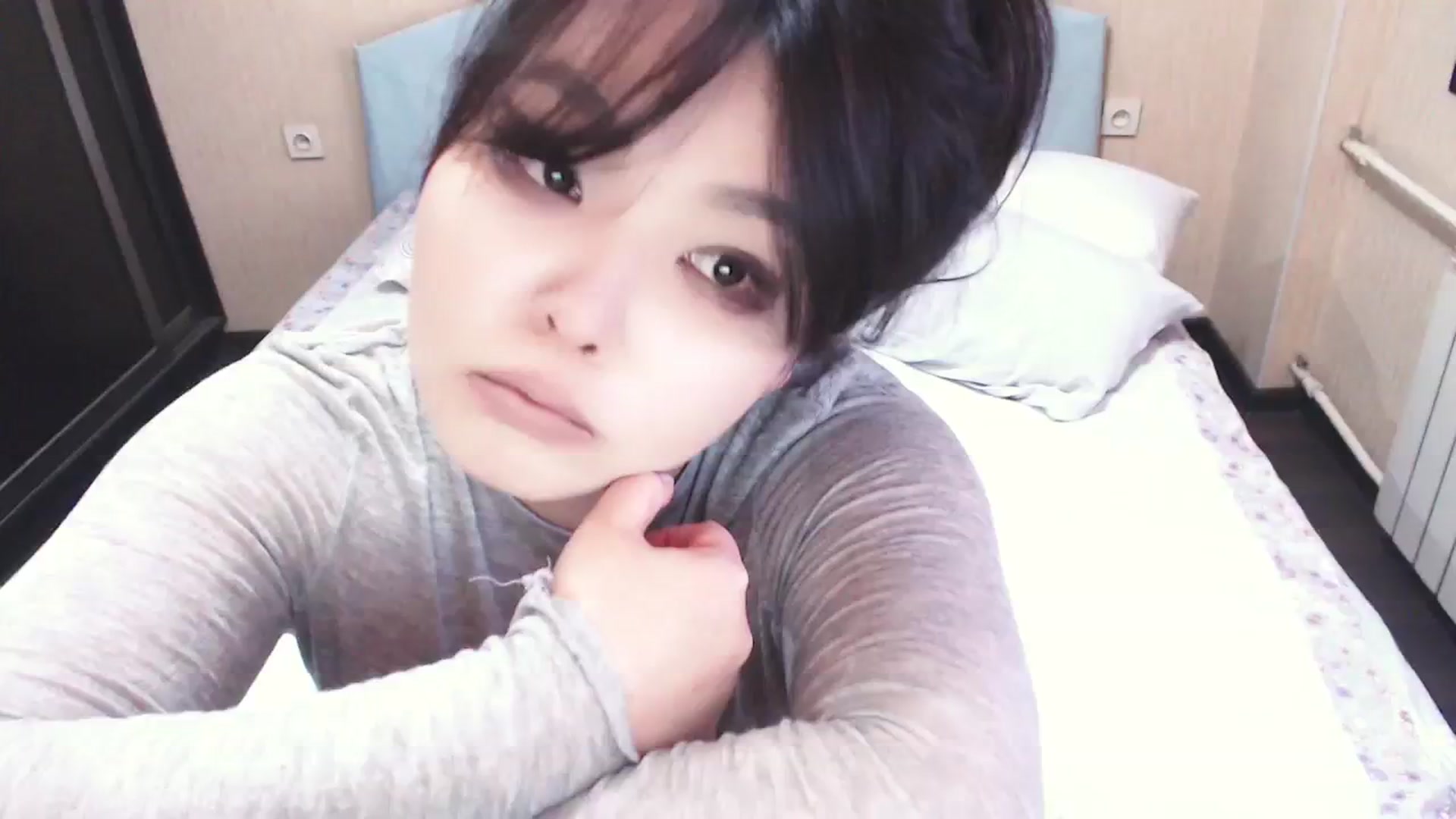 Gallery image thumbnail from AmaiSan's myfreecams stream on, 02/05/2024, 07:49 image 13 of 20