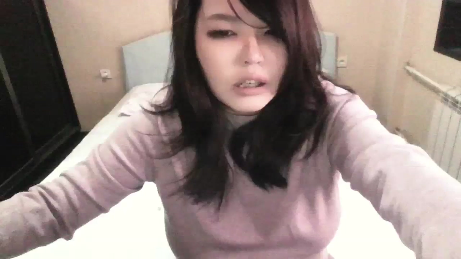 Gallery image thumbnail from AmaiSan's myfreecams stream on, 02/18/2024, 08:40 image 10 of 20