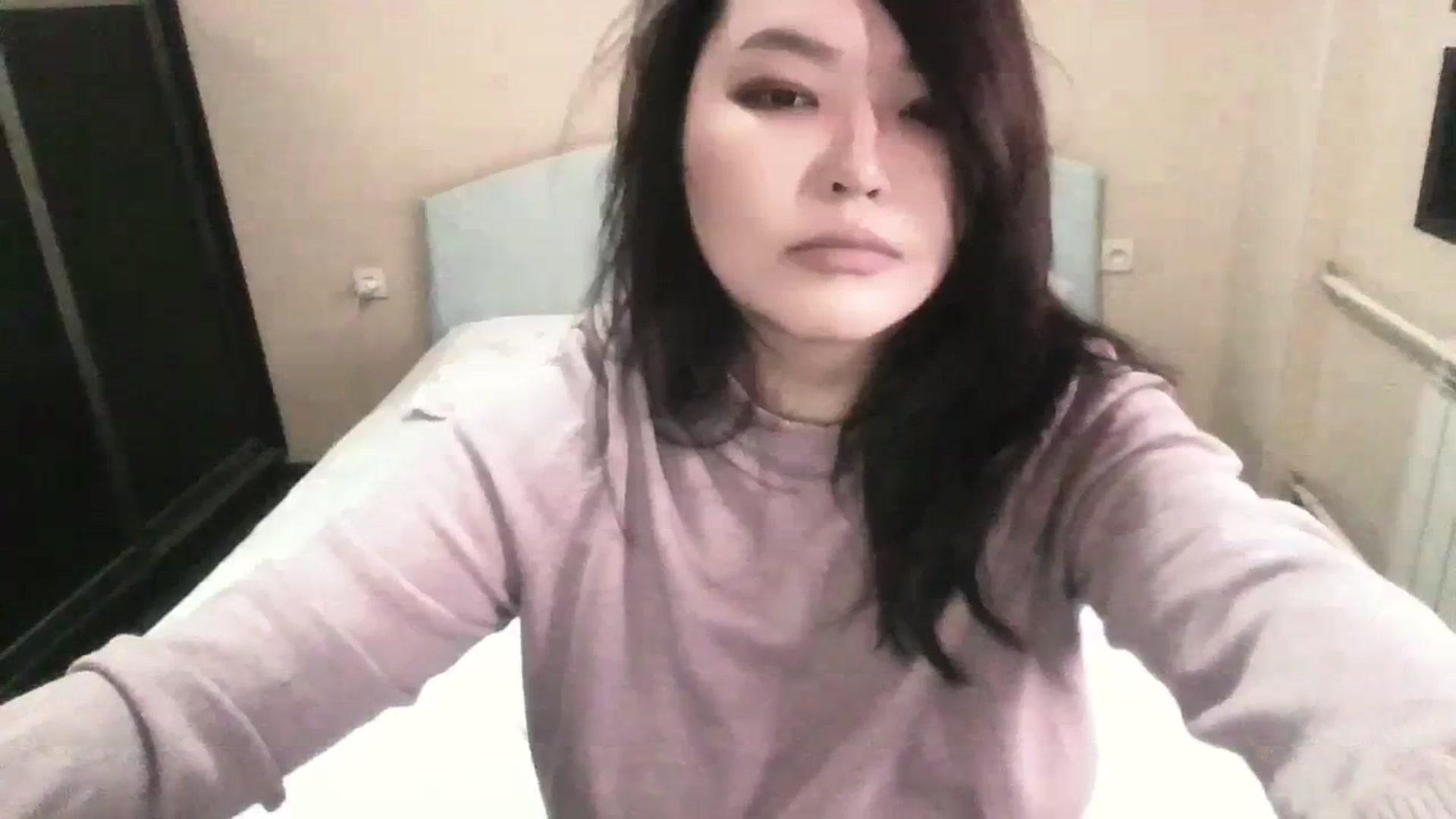 Gallery image thumbnail from AmaiSan's myfreecams stream on, 02/18/2024, 09:21 image 9 of 20