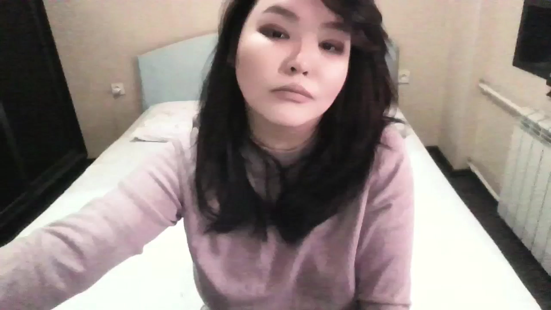 Gallery image thumbnail from AmaiSan's myfreecams stream on, 02/18/2024, 09:21 image 18 of 20