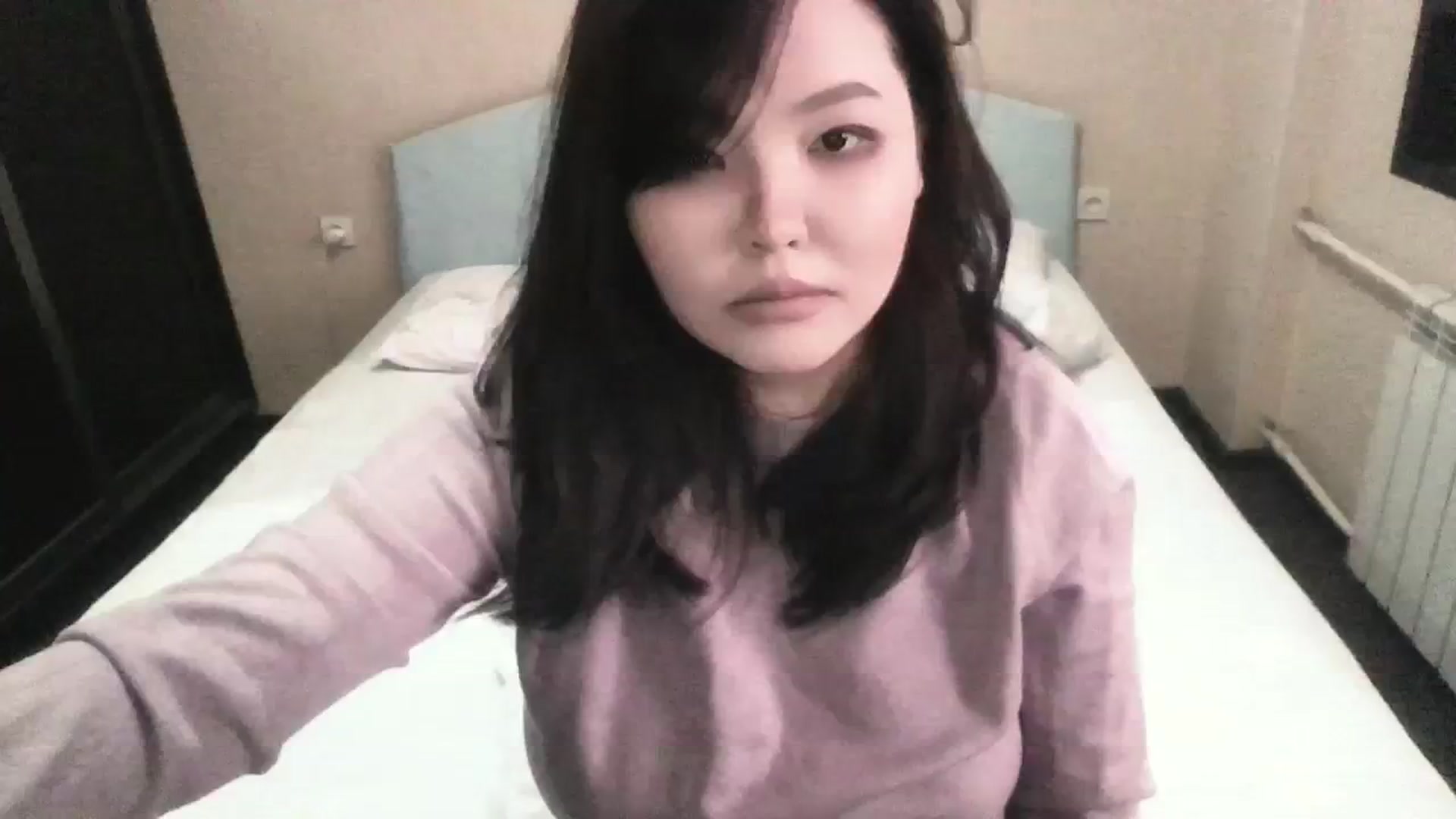 Gallery image thumbnail from AmaiSan's myfreecams stream on, 02/18/2024, 09:21 image 13 of 20