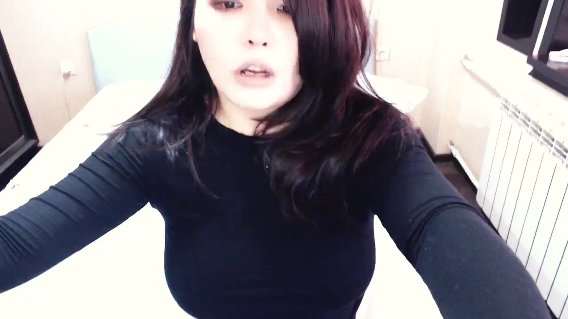 Gallery image thumbnail from AmaiSan's myfreecams stream on, 02/18/2024, 10:48 image 9 of 20
