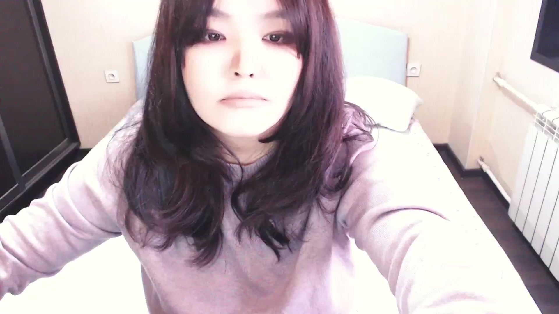 Gallery image thumbnail from AmaiSan's myfreecams stream on, 02/21/2024, 07:43 image 4 of 20