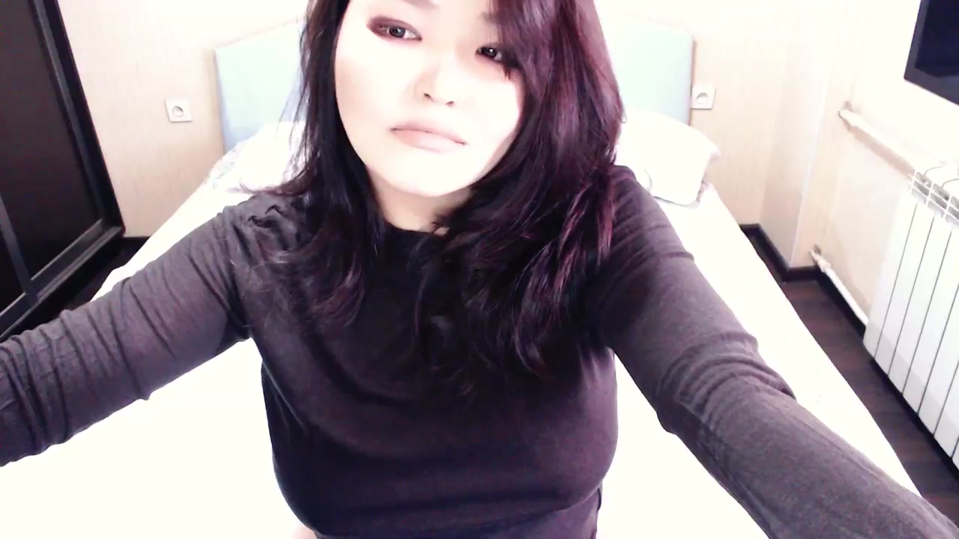 Gallery image thumbnail from AmaiSan's myfreecams stream on, 02/21/2024, 07:43 image 14 of 20