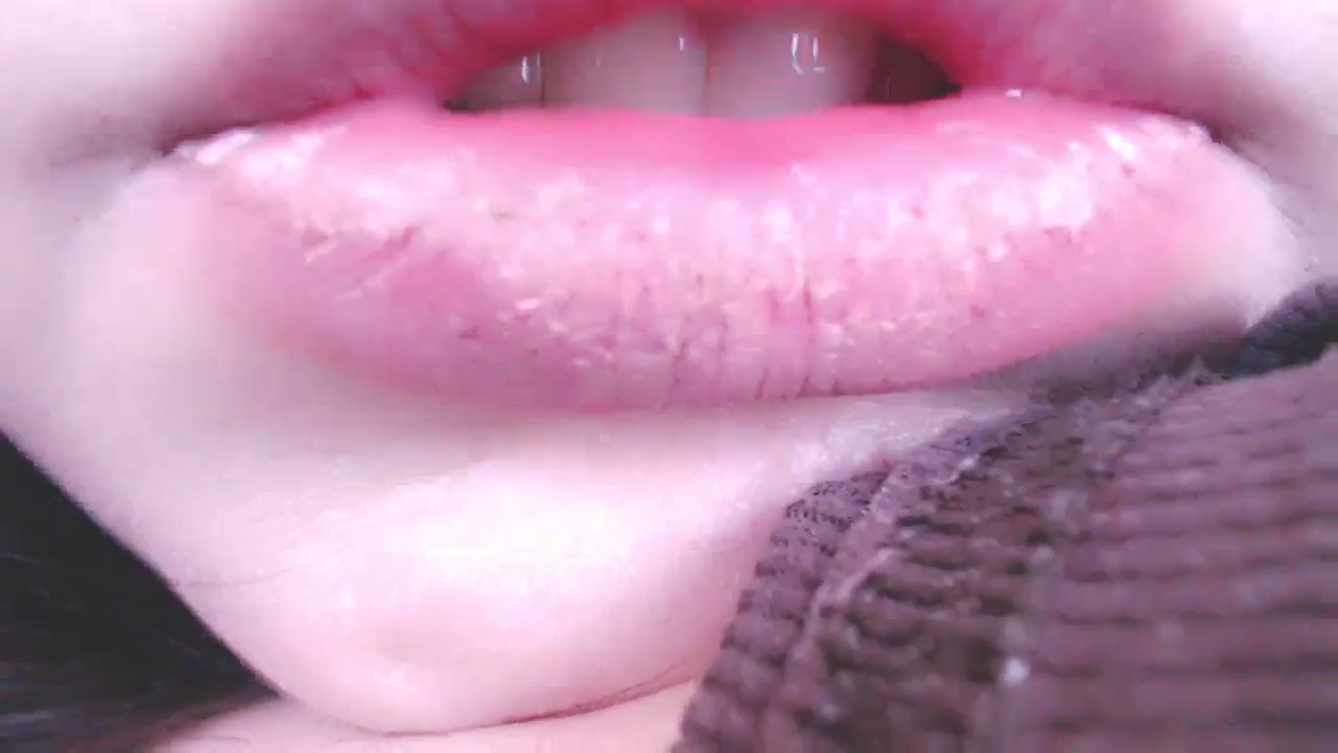 Gallery image thumbnail from AmaiSan's myfreecams stream on, 03/15/2024, 07:22 image 8 of 20